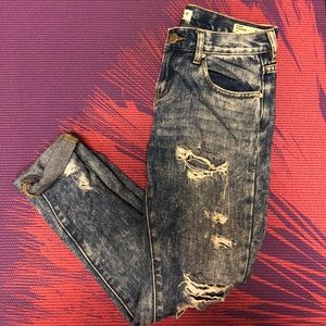 PacSun Bullhead brand boyfriend jeans